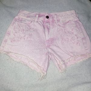 American Eagle Hi-Rise Festival midi shorts